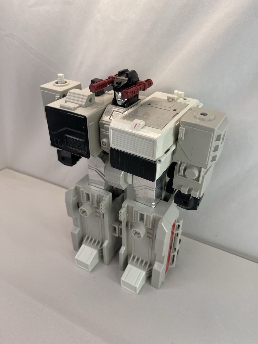 Vintage G1 Transformers Metroplex Base Figure 1985 Hasbro Takara Japan Parts